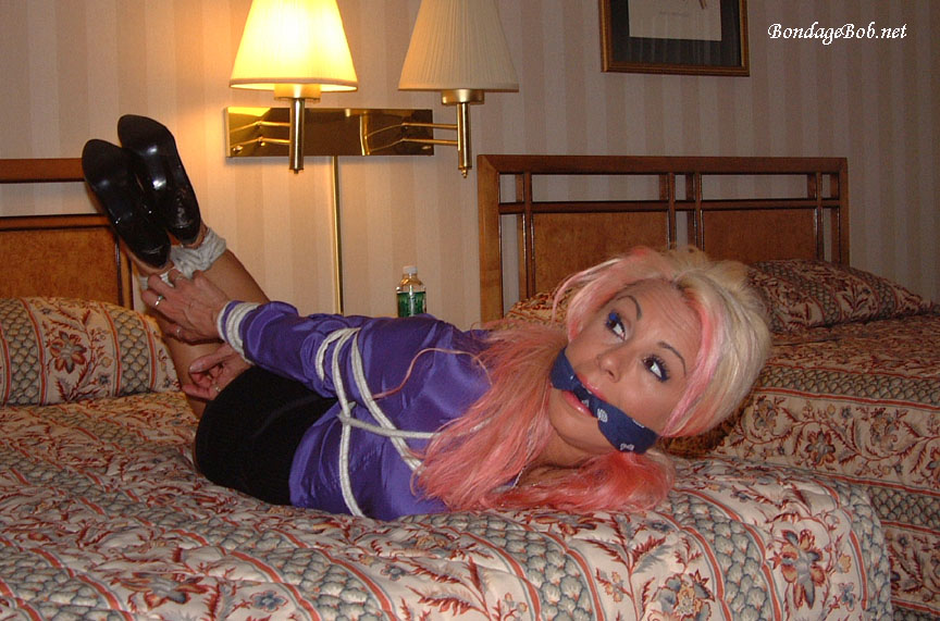 Tied Sexy Beauties 99