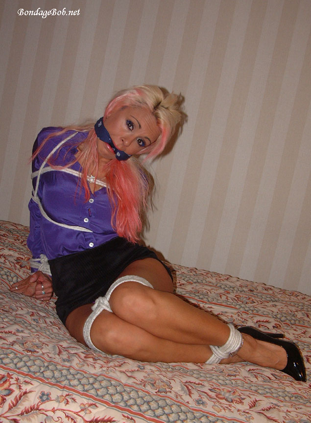 Tied Sexy Beauties 99