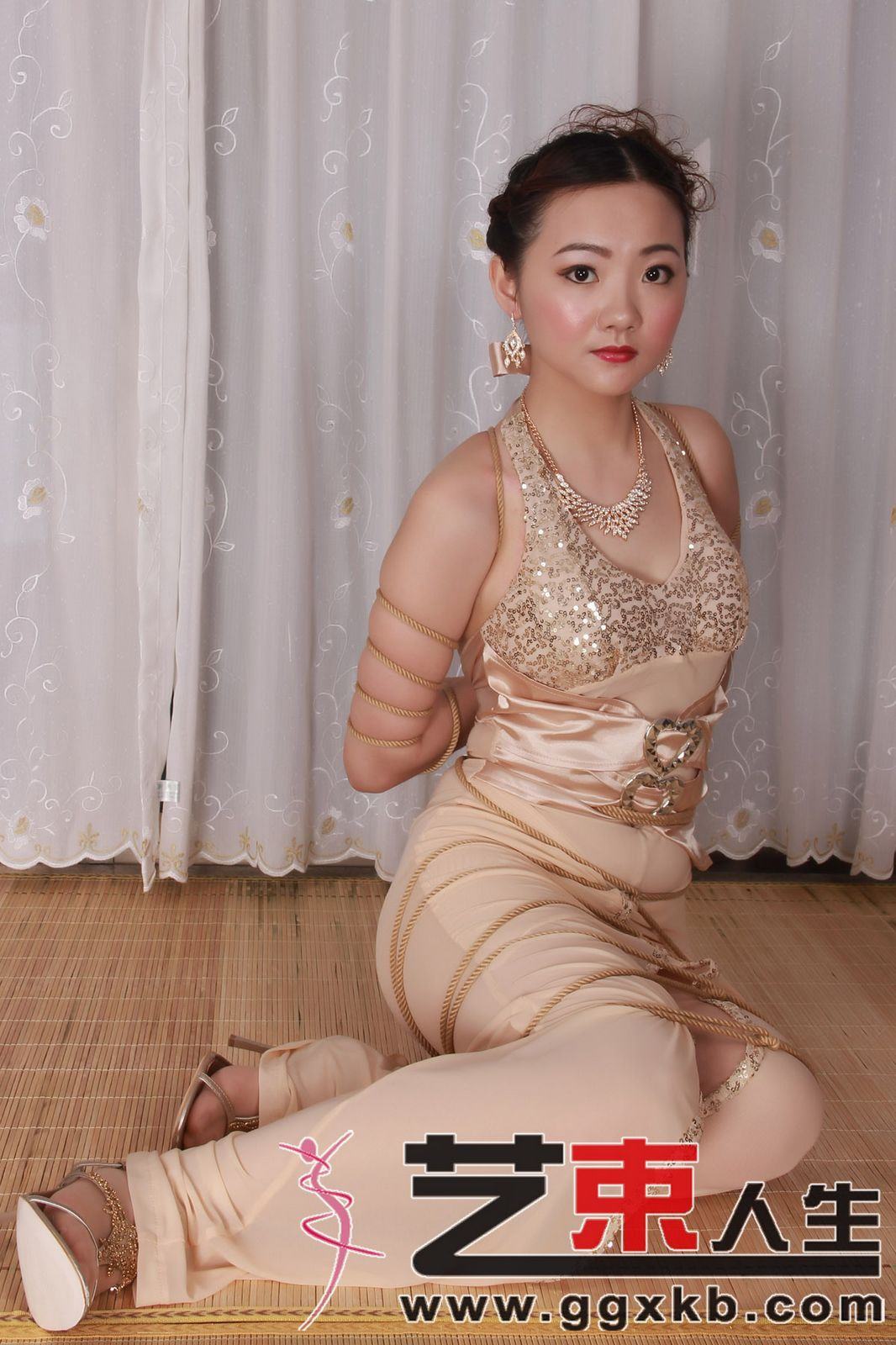 Chinese Art Rope Life 1