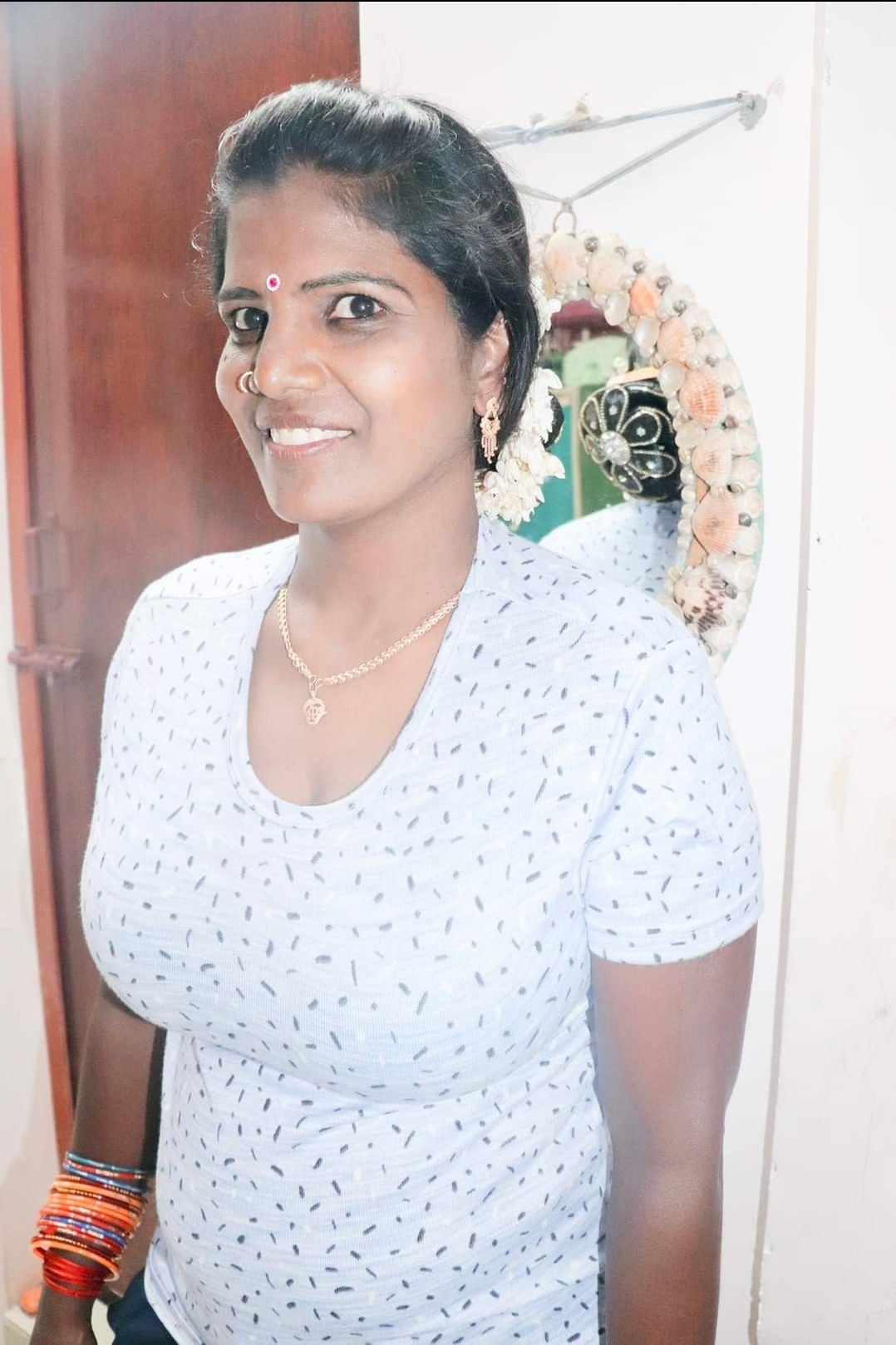 tamil bhabhi big boobs