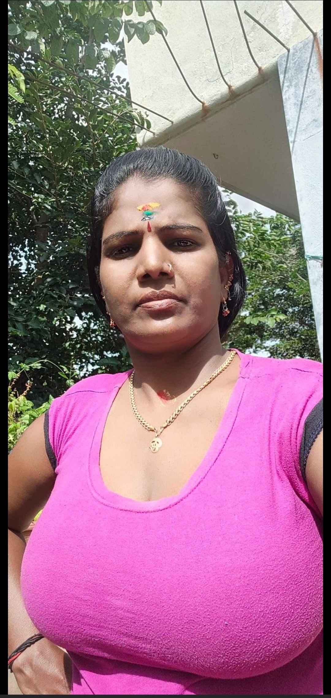 tamil bhabhi big boobs