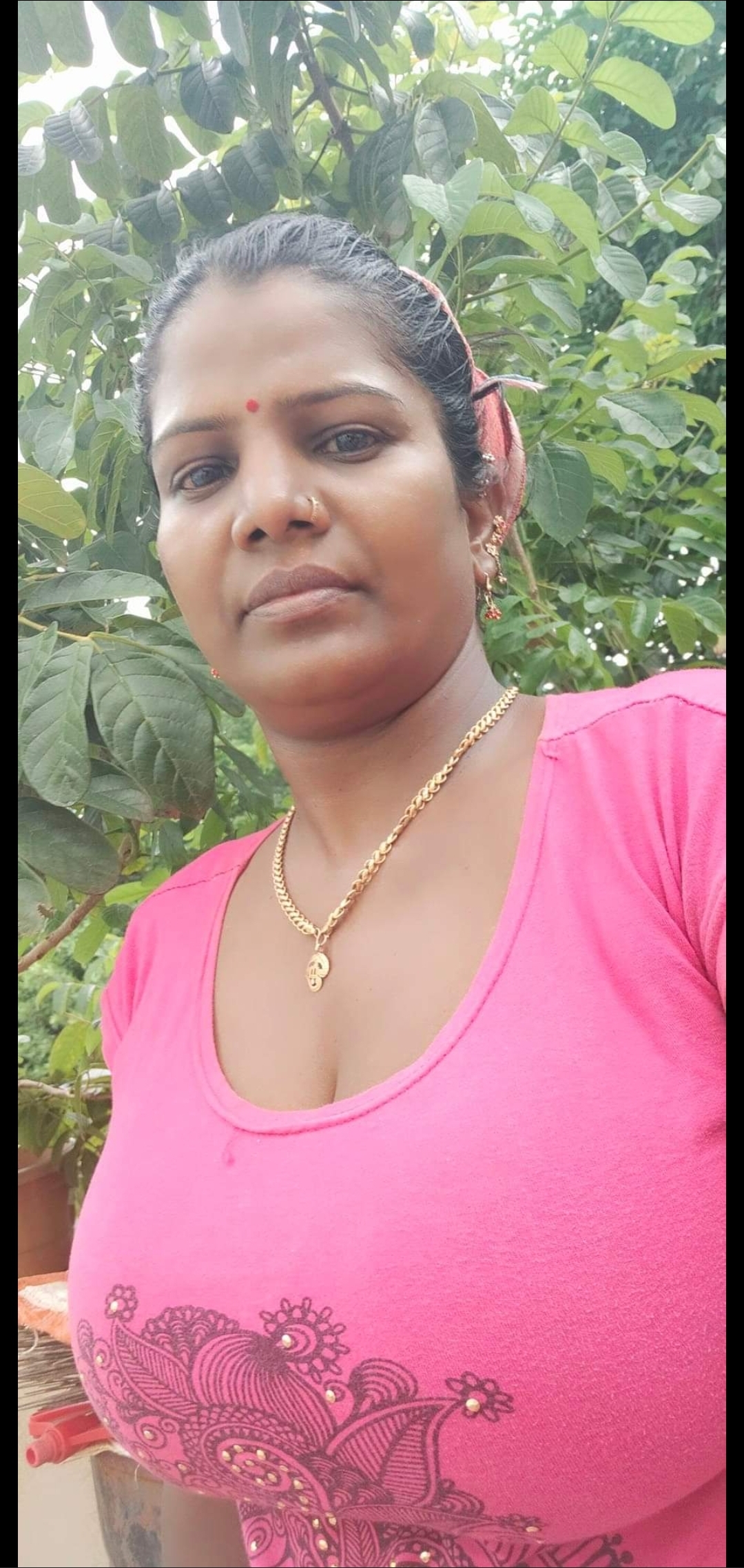 tamil bhabhi big boobs