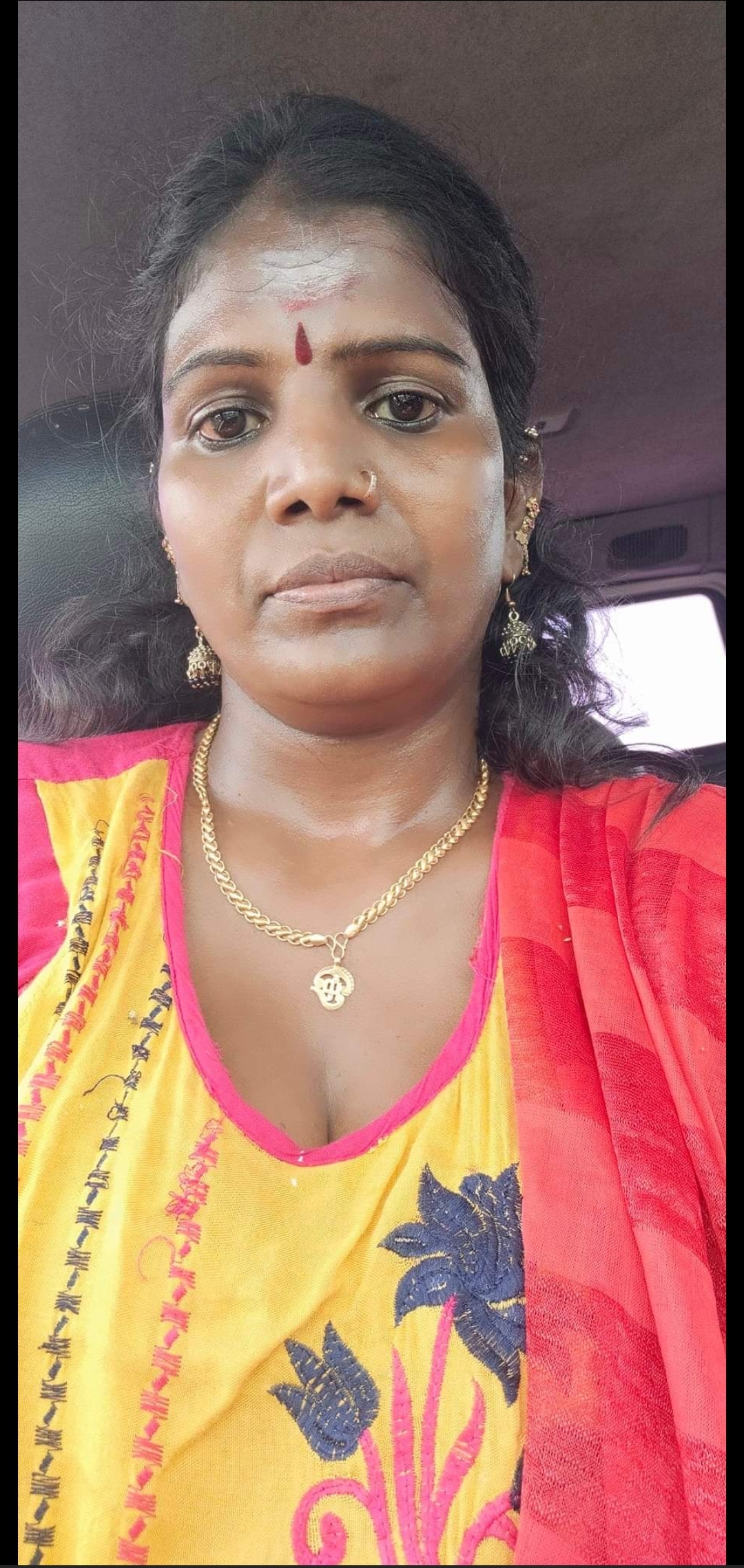 tamil bhabhi big boobs