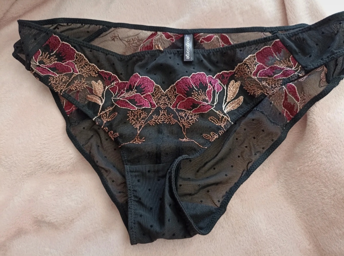 toutes ses putes on mis ses culottes