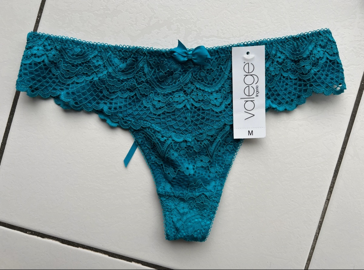 toutes ses putes on mis ses culottes