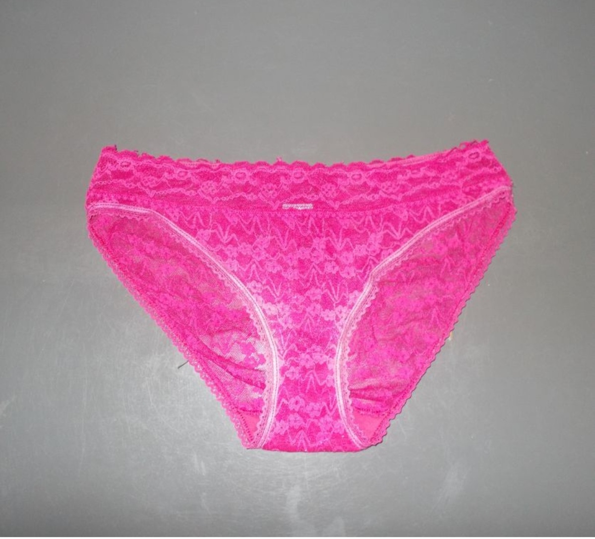 toutes ses putes on mis ses culottes