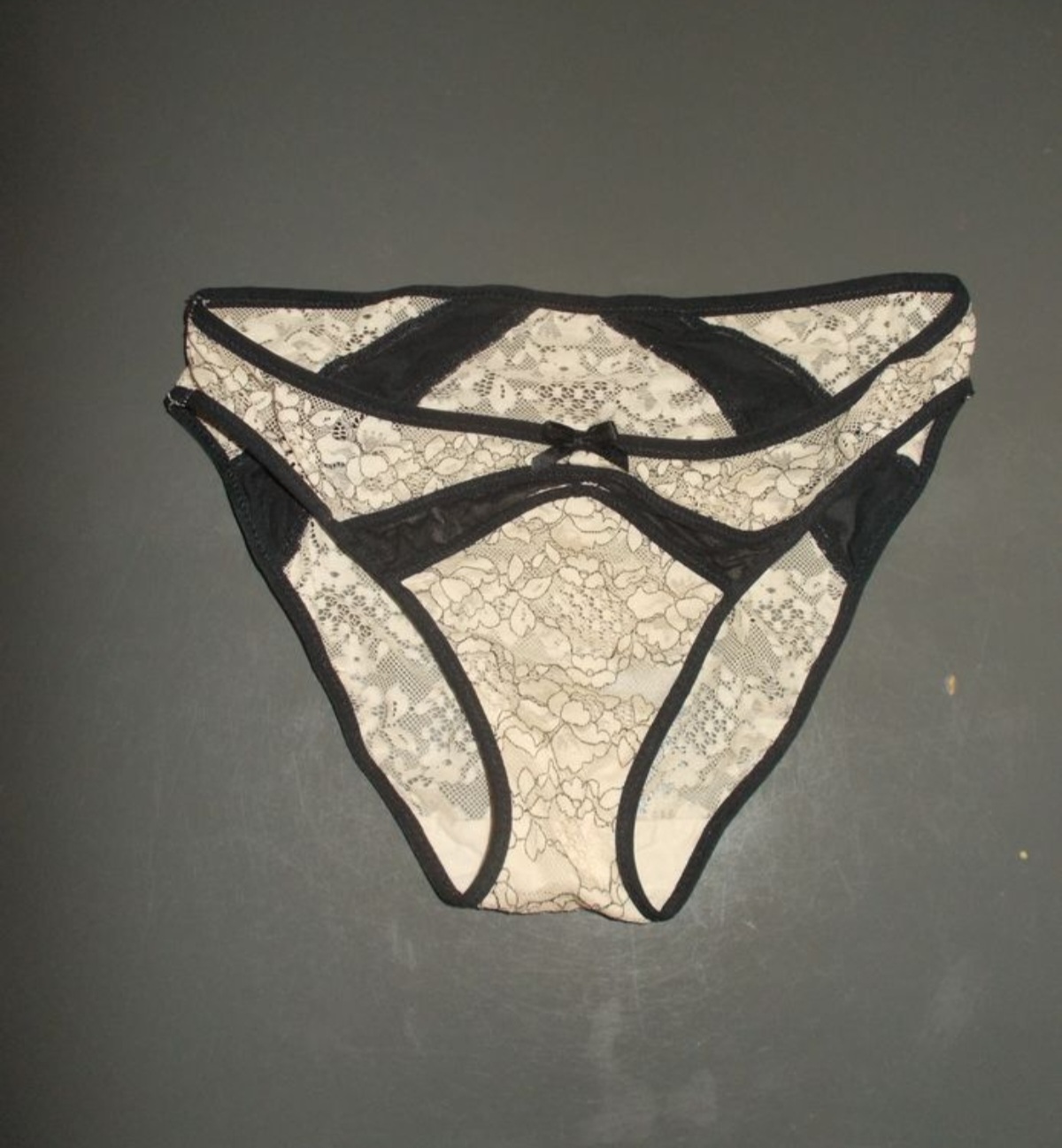 toutes ses putes on mis ses culottes