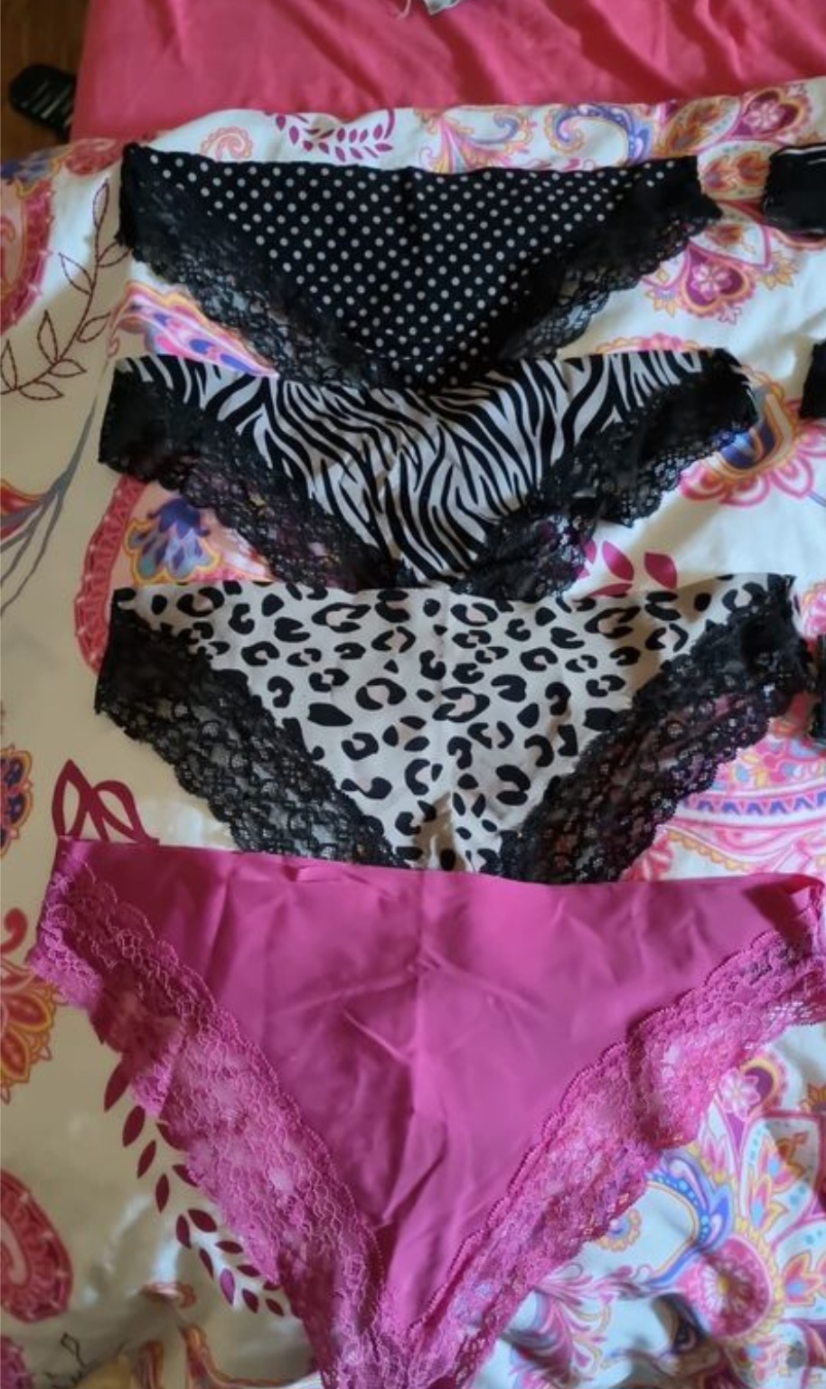 toutes ses putes on mis ses culottes