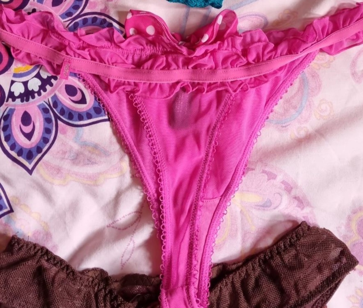 toutes ses putes on mis ses culottes