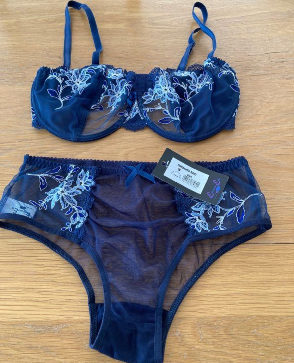 toutes ses putes on mis ses culottes