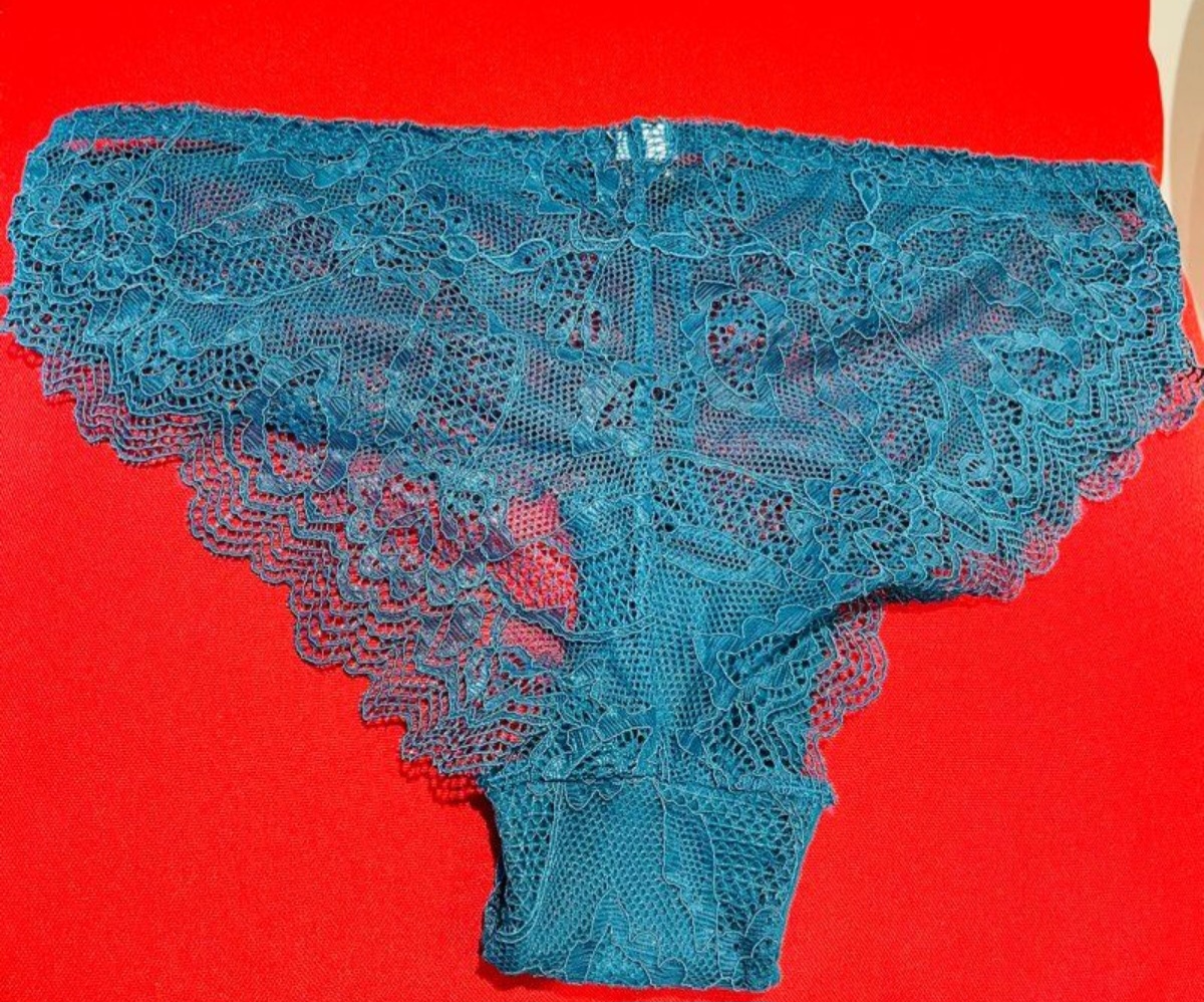 toutes ses putes on mis ses culottes