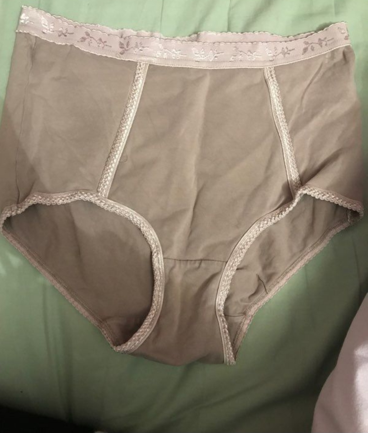 toutes ses putes on mis ses culottes