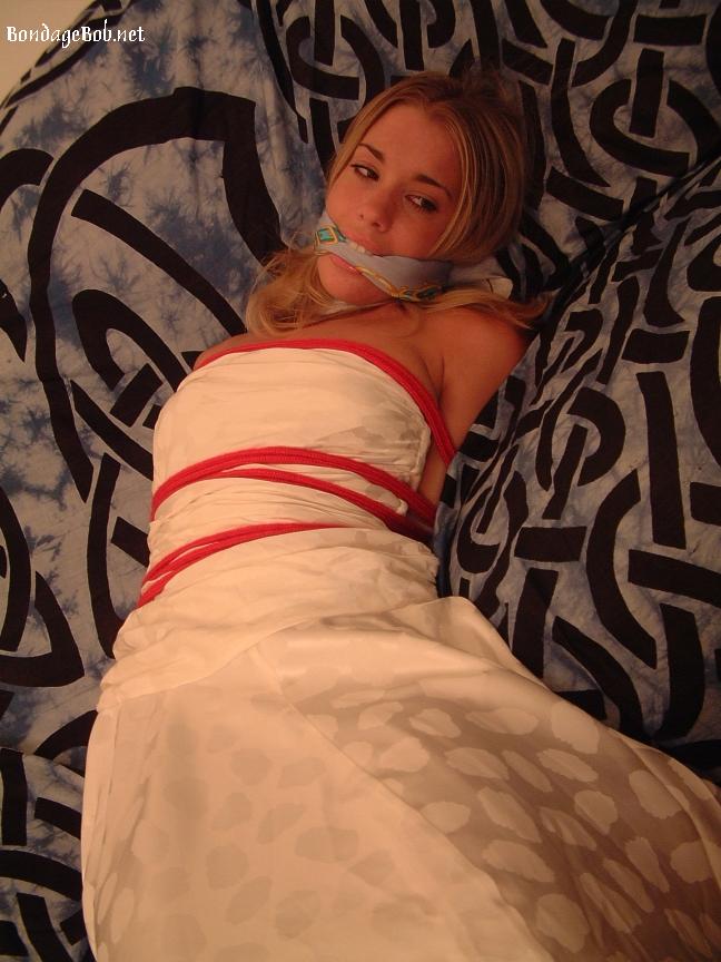 Tied Sexy Beauties 103-1