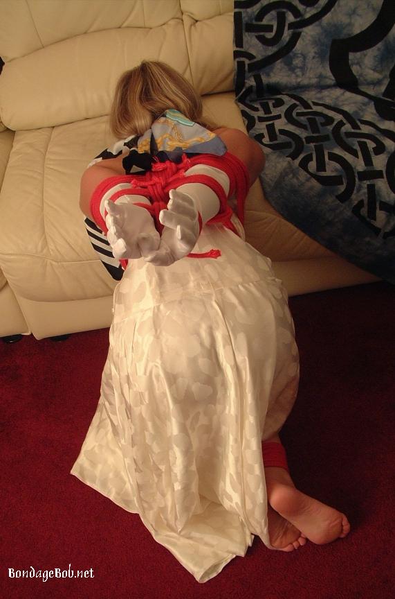 Tied Sexy Beauties 103-2