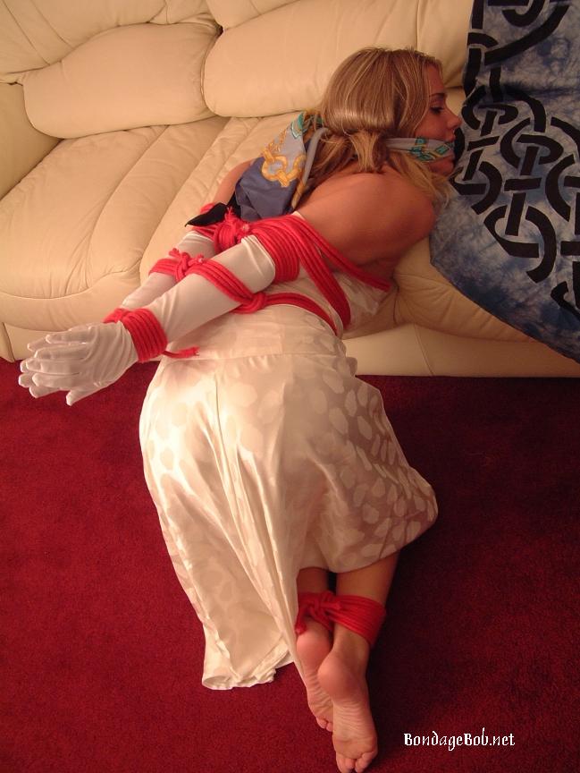 Tied Sexy Beauties 103-2