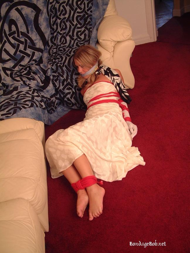 Tied Sexy Beauties 103-2