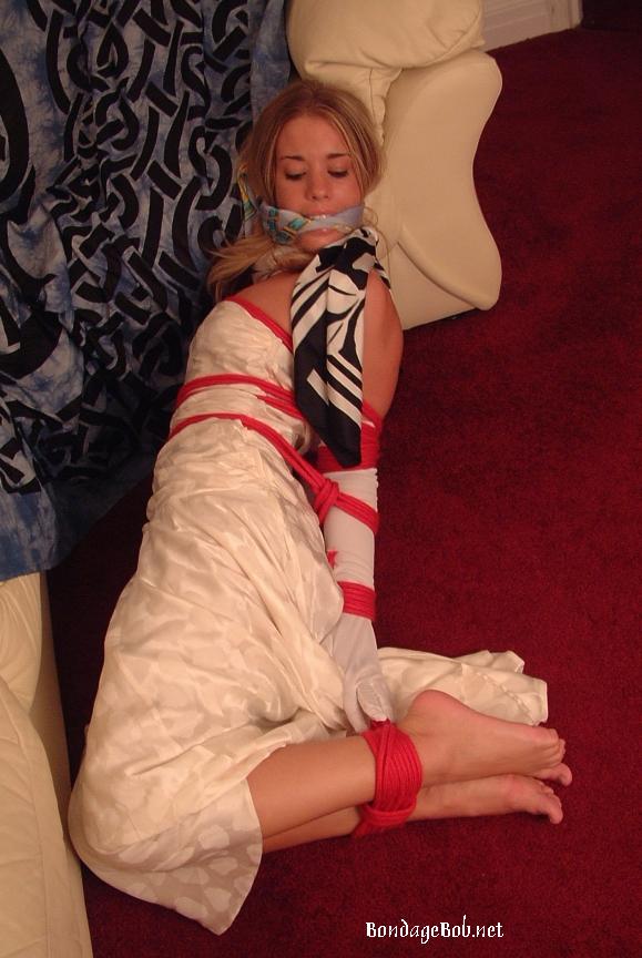 Tied Sexy Beauties 103-2