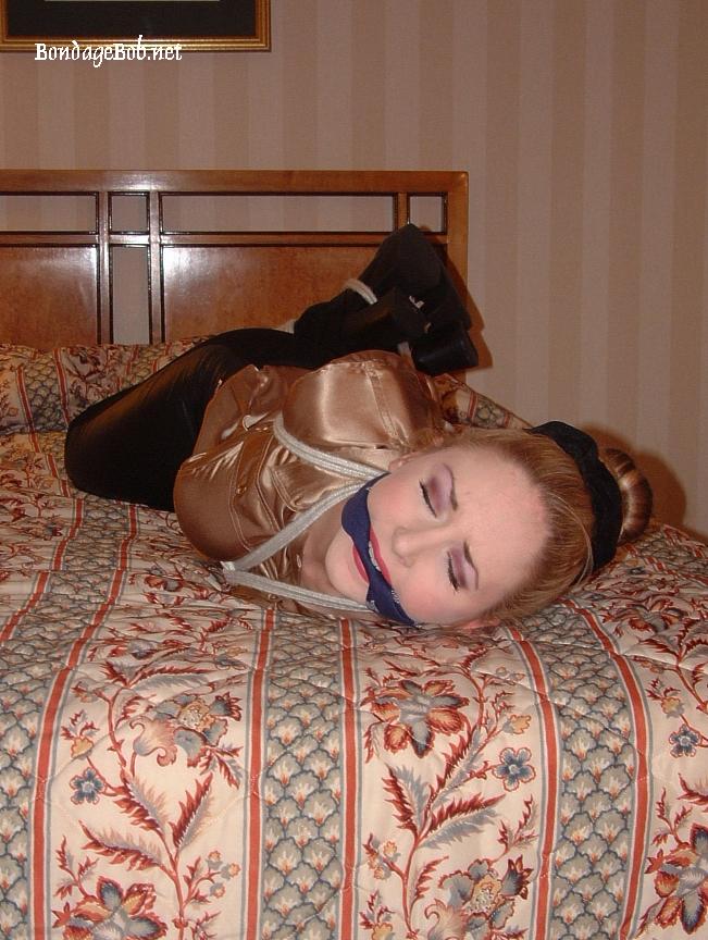 Tied Sexy Beauties 108