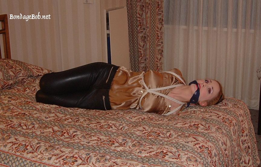 Tied Sexy Beauties 108