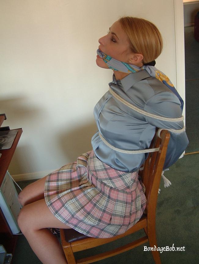 Tied Sexy Beauties 111-2