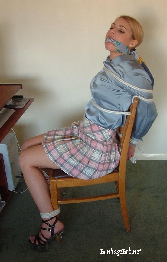 Tied Sexy Beauties 111-2