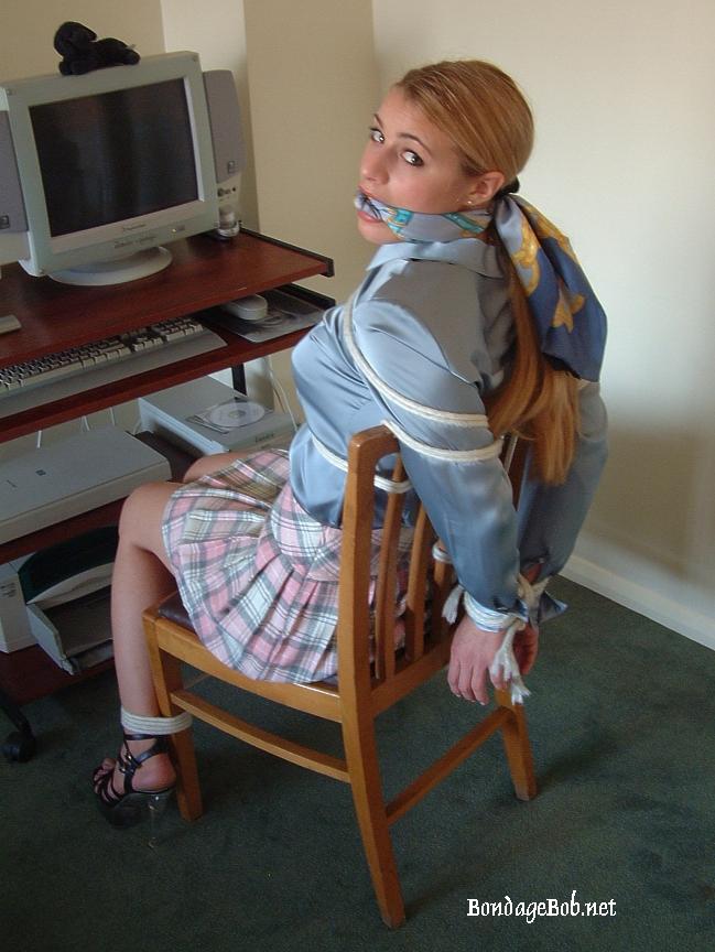 Tied Sexy Beauties 111-2