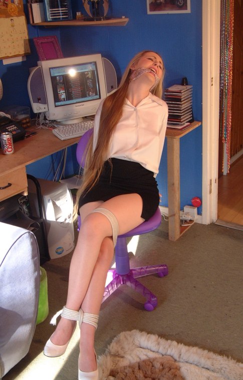 Tied Sexy Beauties 114