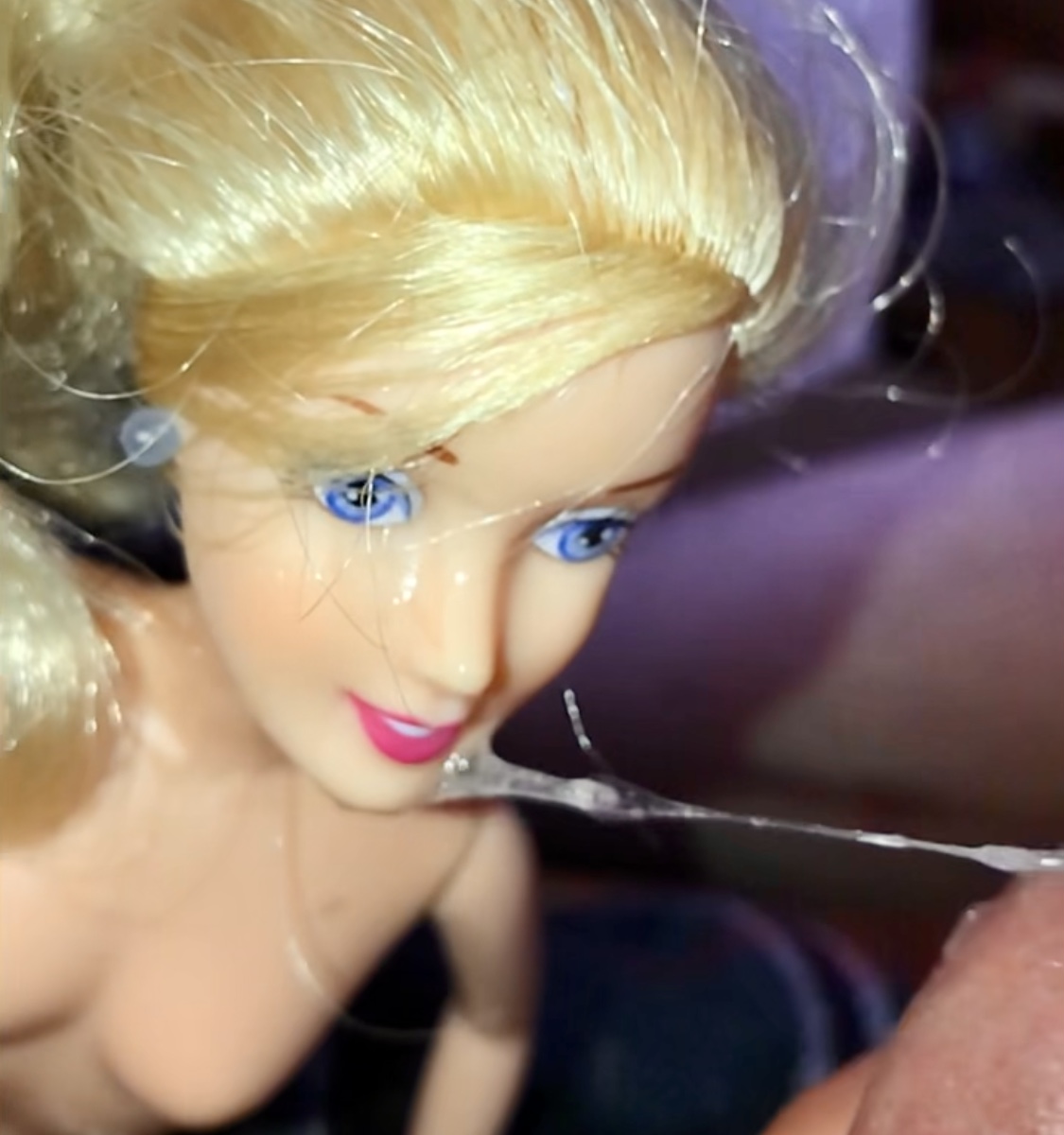Rubbing precum on Barbie and facial