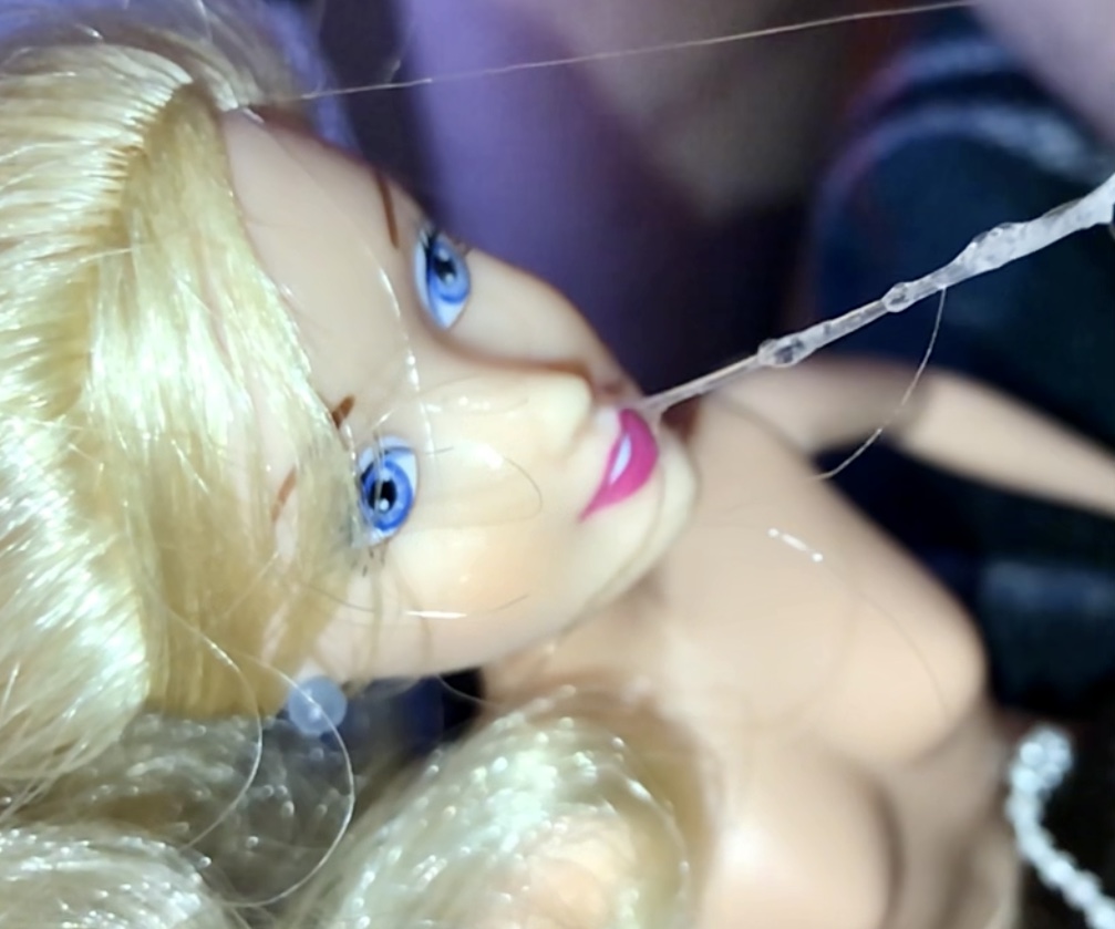 Rubbing precum on Barbie and facial