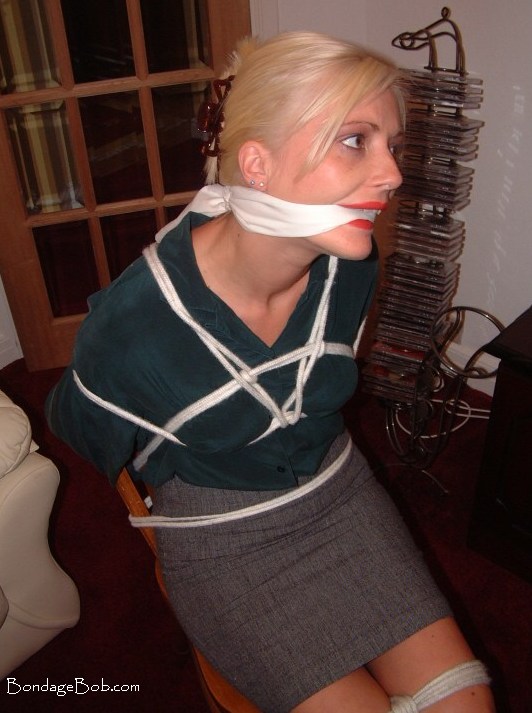 Tied Sexy Beauties 124-1