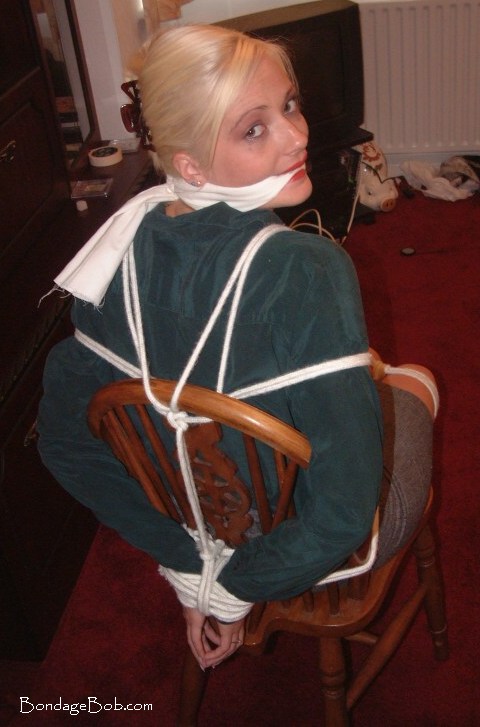 Tied Sexy Beauties 124-2