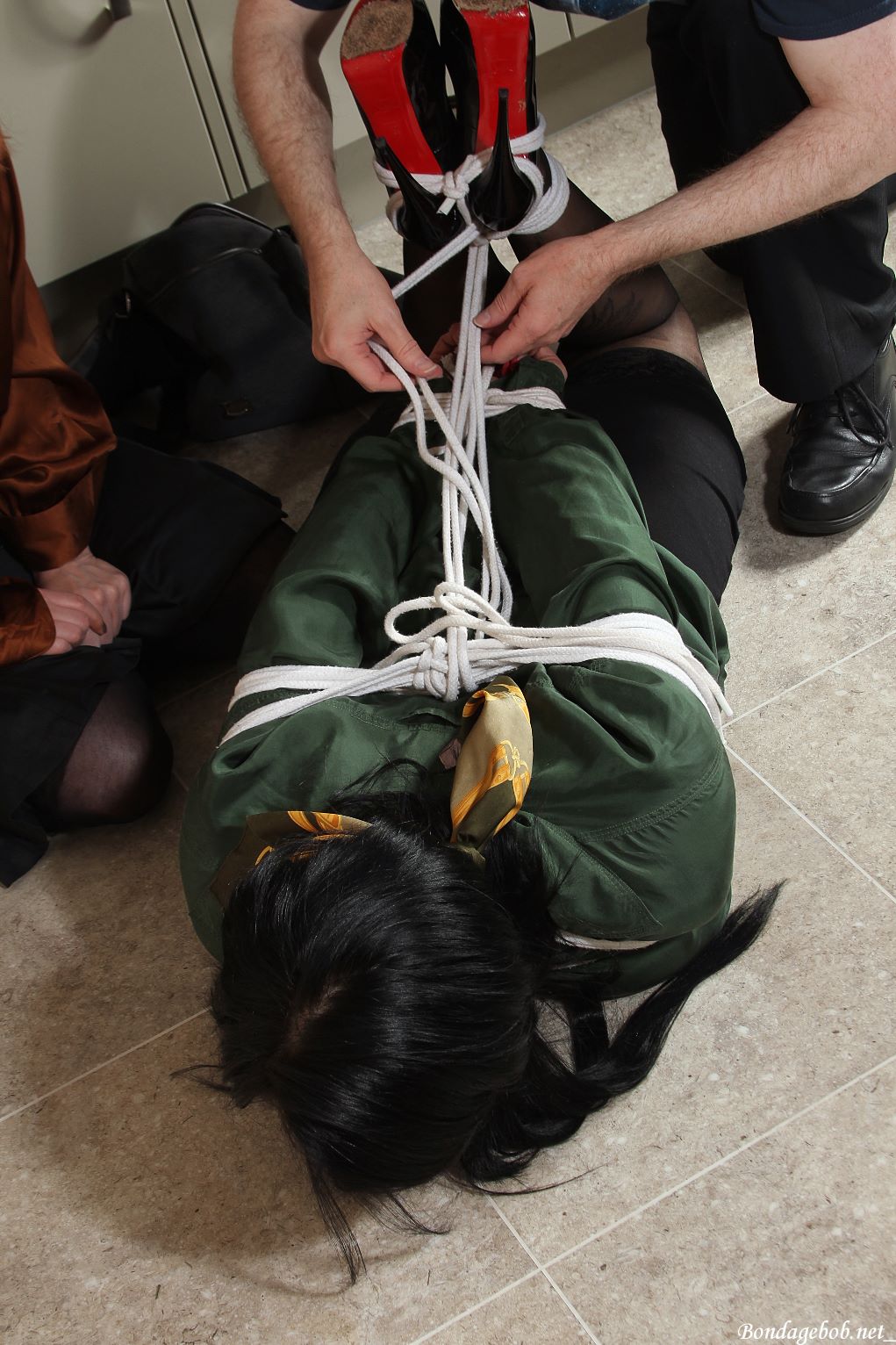 Tied Sexy Beauties 130-2