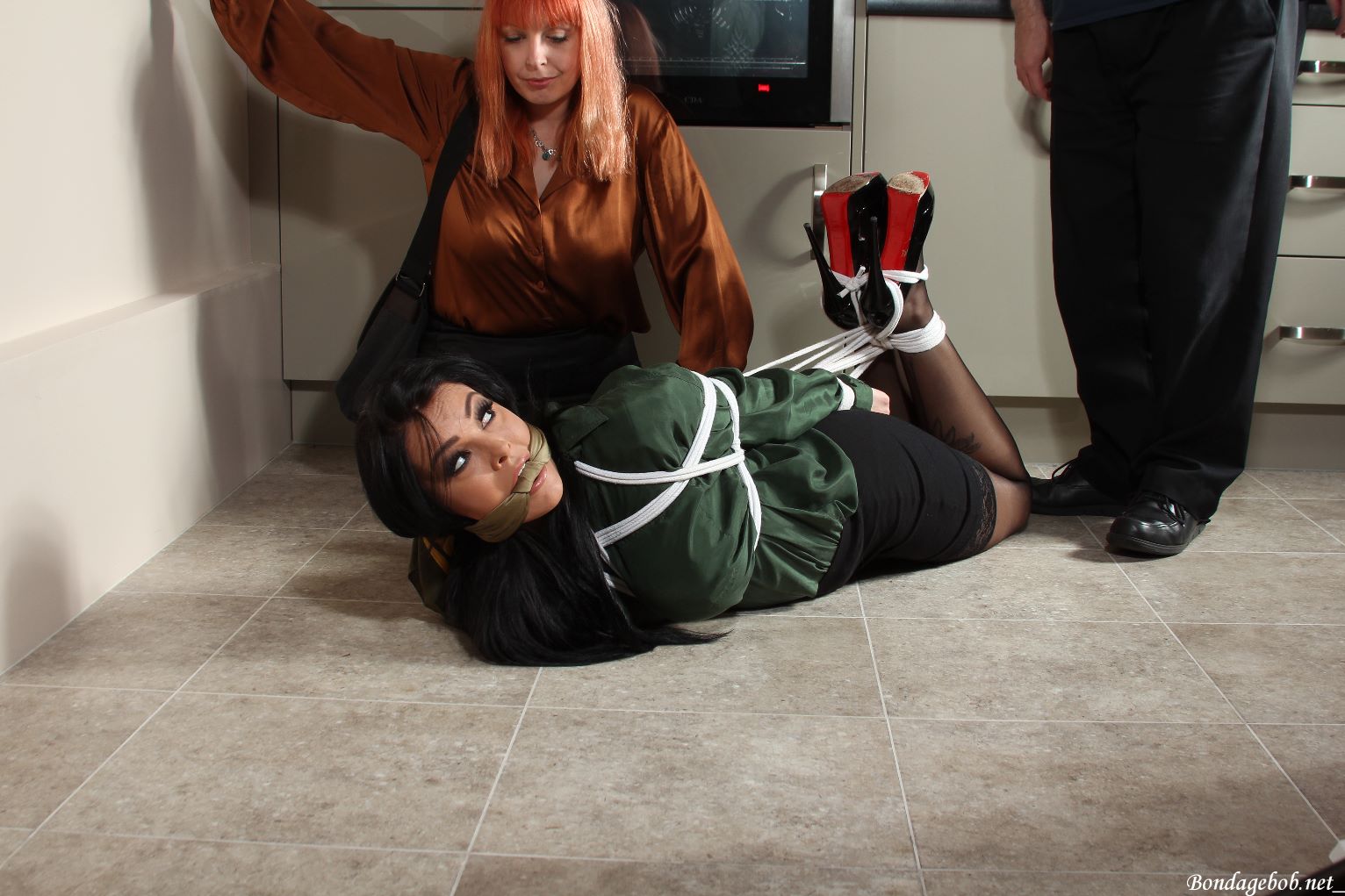 Tied Sexy Beauties 130-2