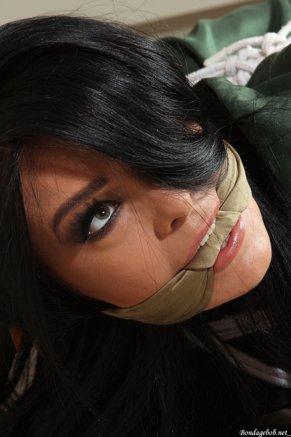 Tied Sexy Beauties 130-2