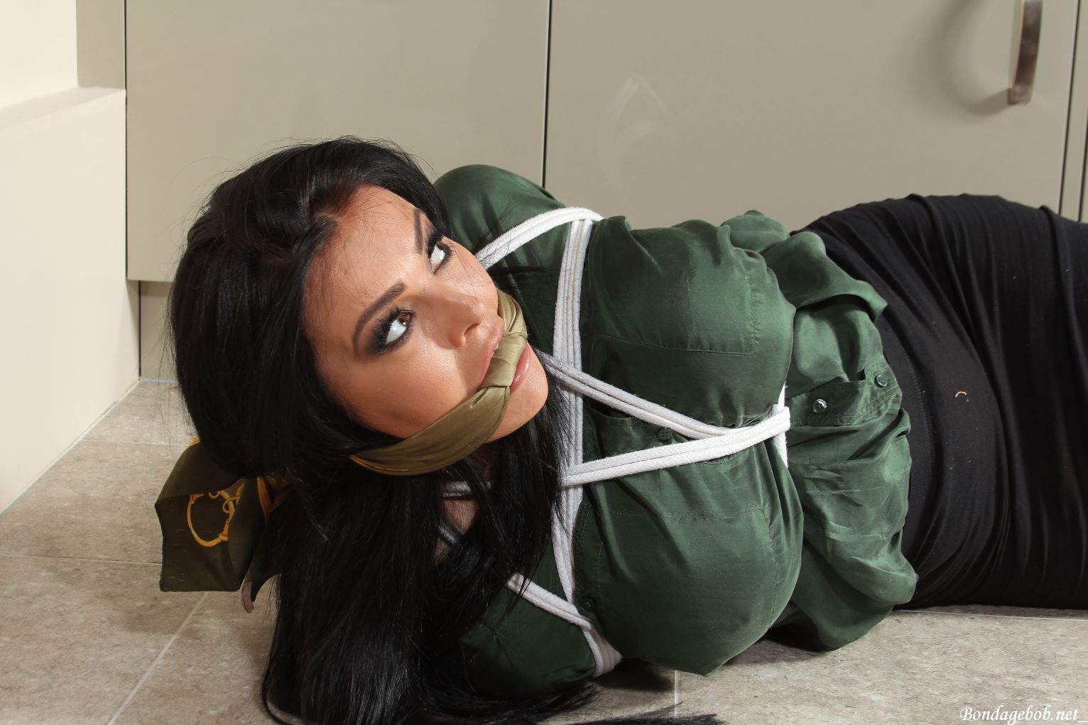 Tied Sexy Beauties 130-2