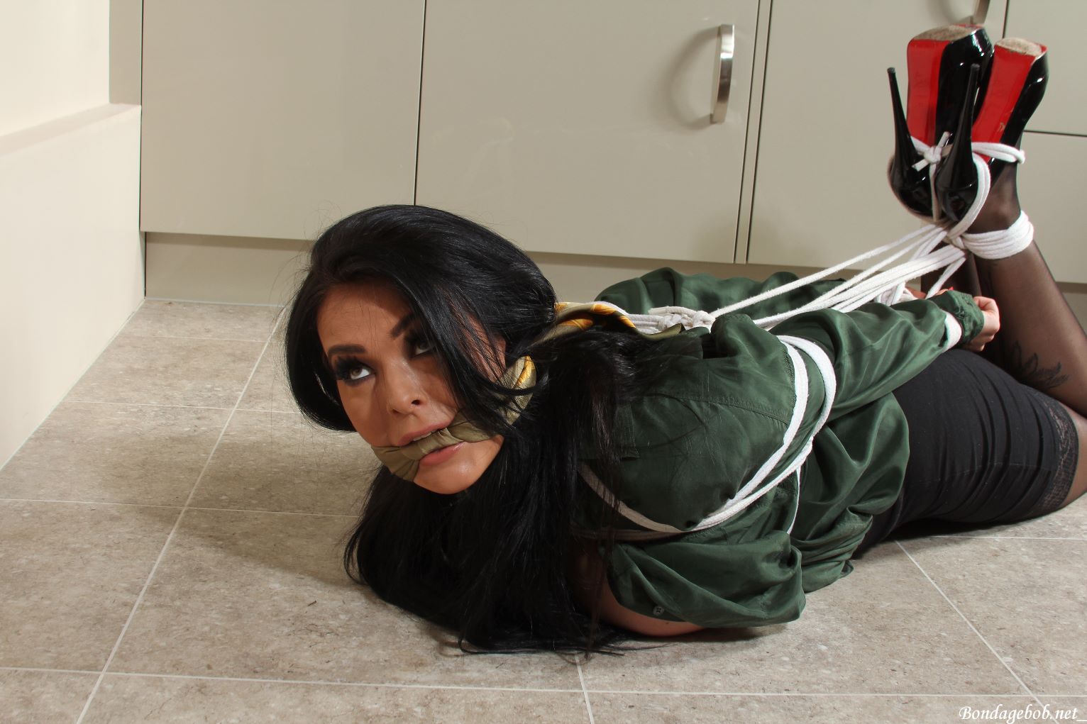 Tied Sexy Beauties 130-3