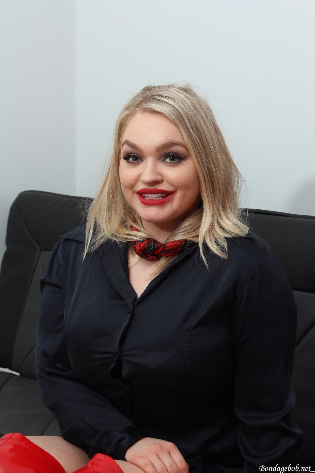 Tied Sexy Beauties 133-2