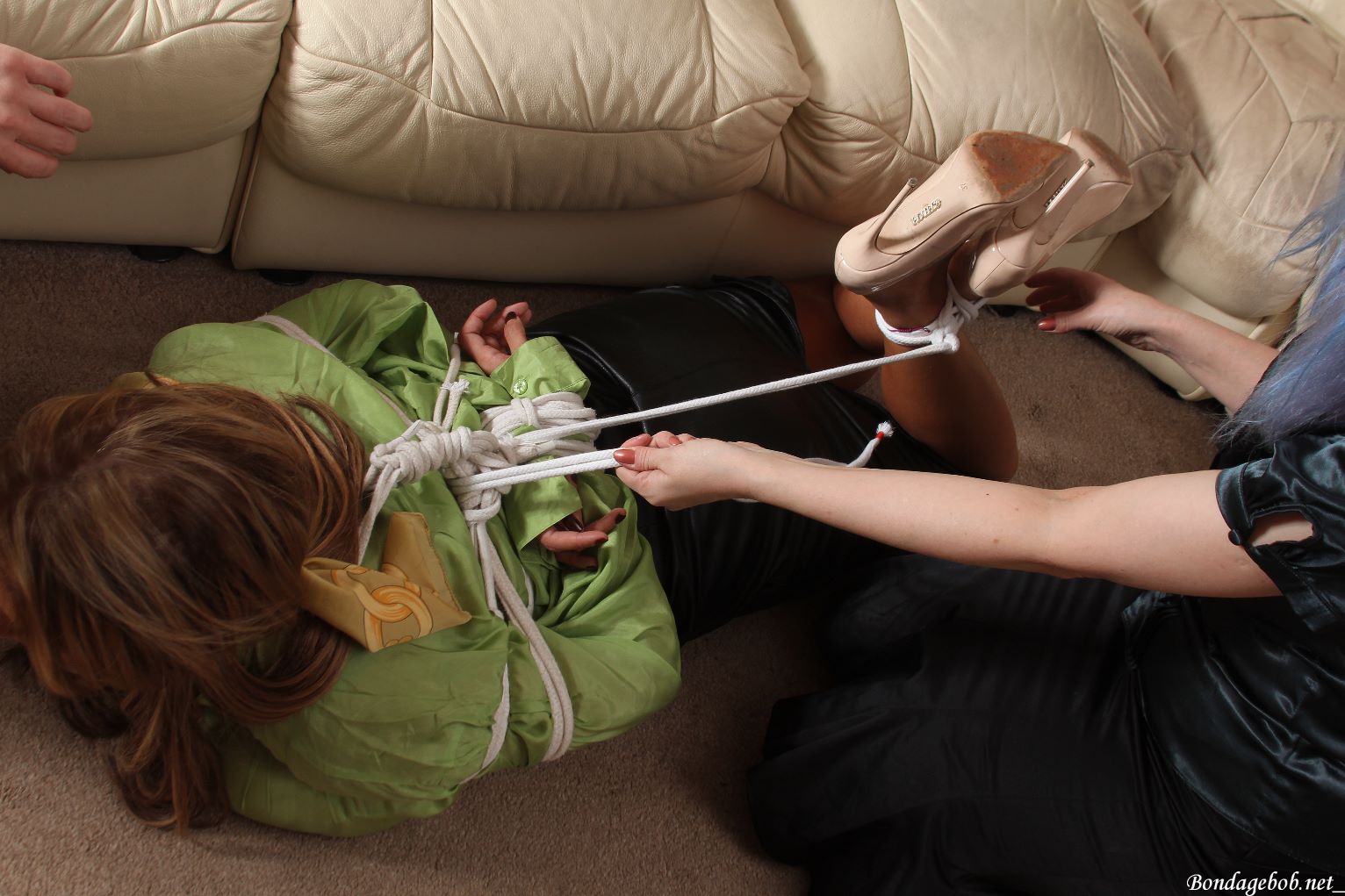 Tied Sexy Beauties 134-2