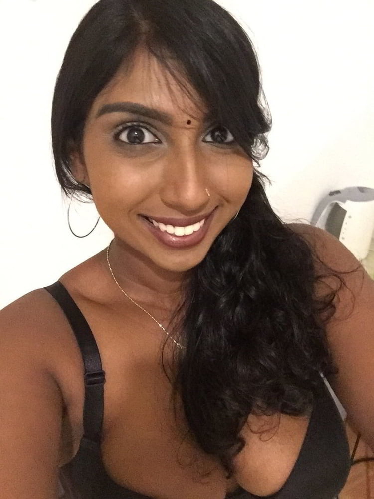 Tamil black bhabhi