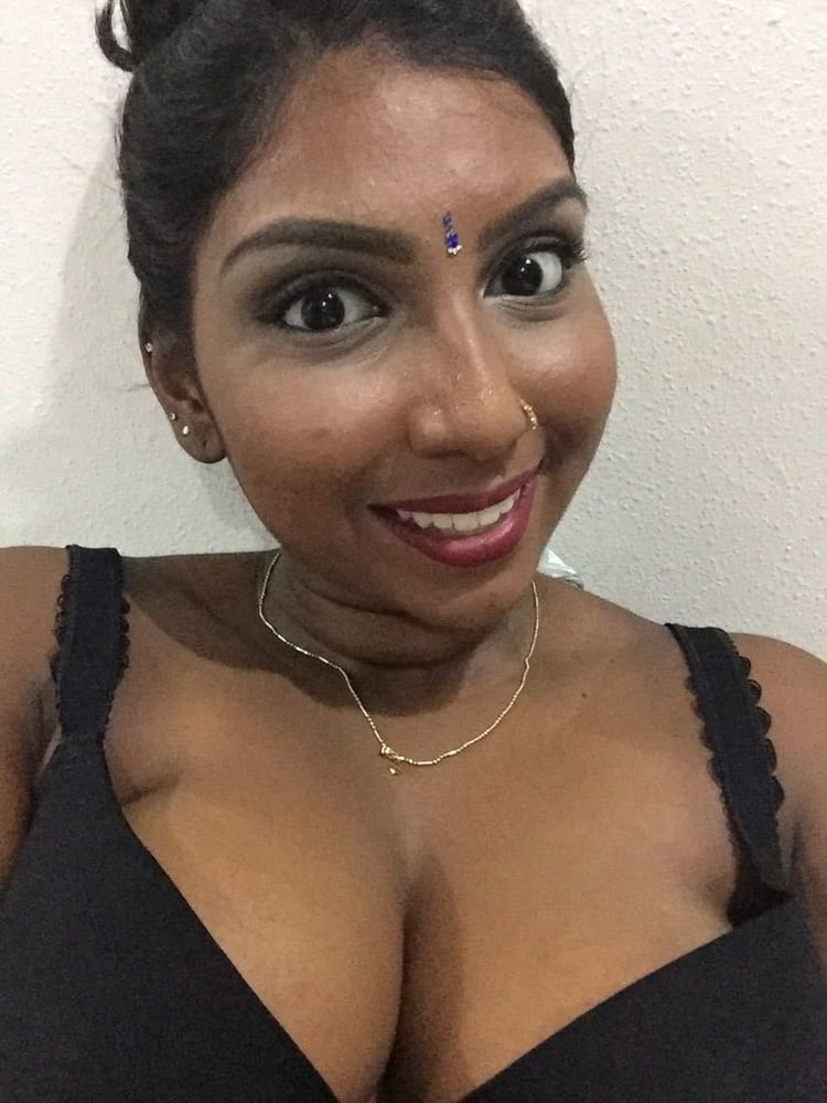 Tamil black bhabhi