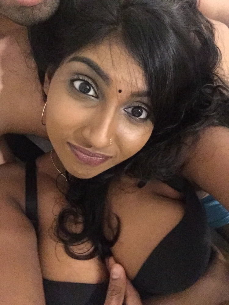 Tamil black bhabhi