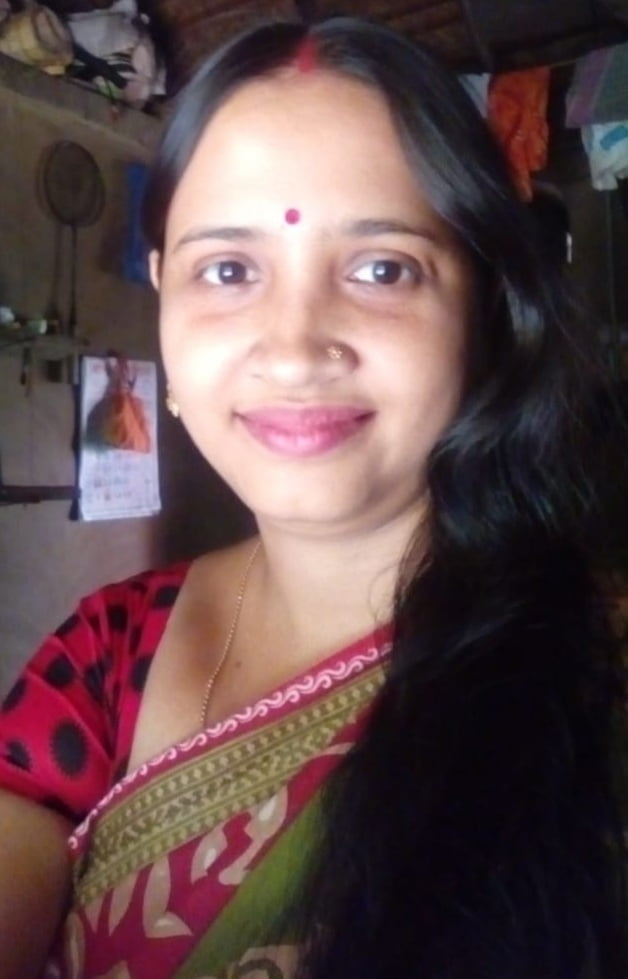 Village bhabhi