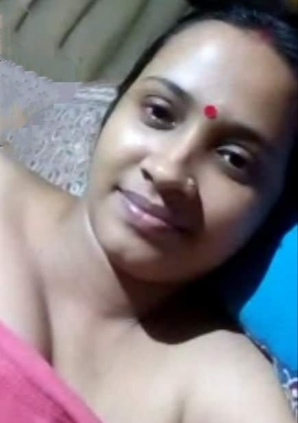 Village bhabhi