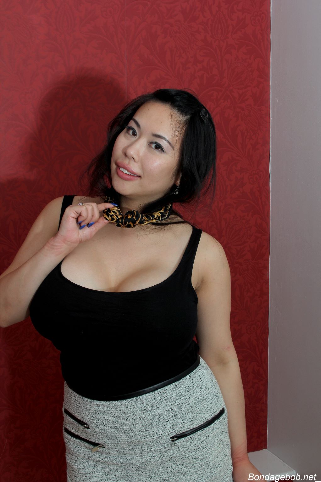 Tied Sexy Beauties 142-2