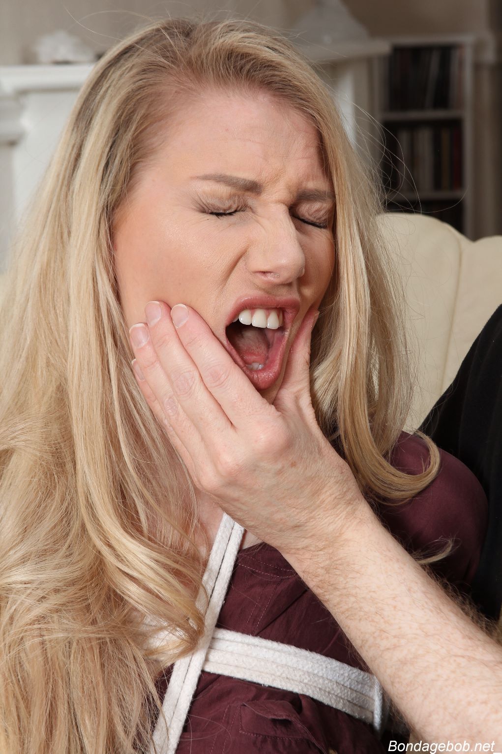 Tied Sexy Beauties 143-1