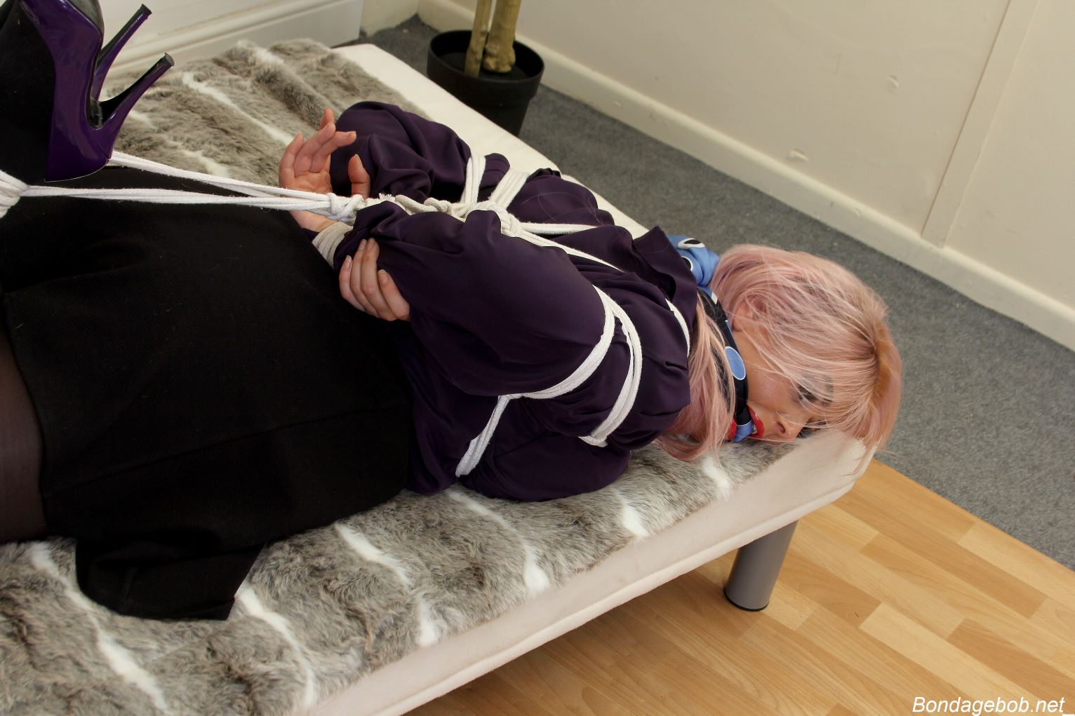 Tied Sexy Beauties 145-3