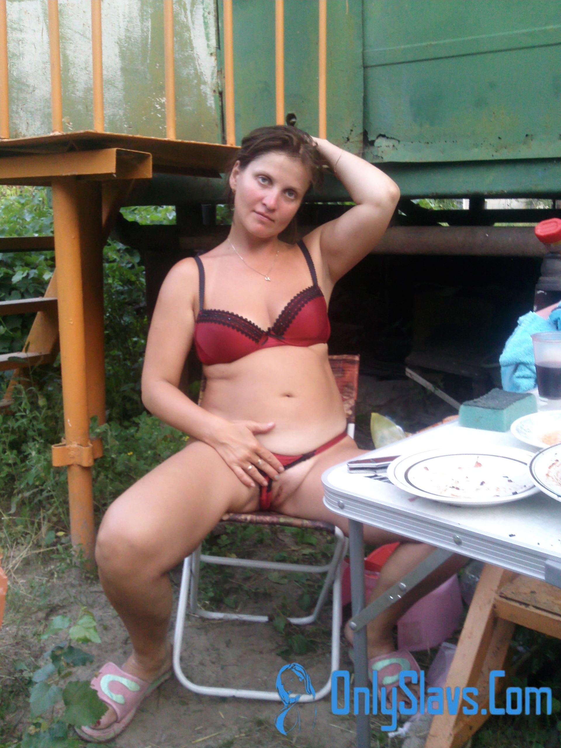 Horny Russian MILF Toying Herself With Banana