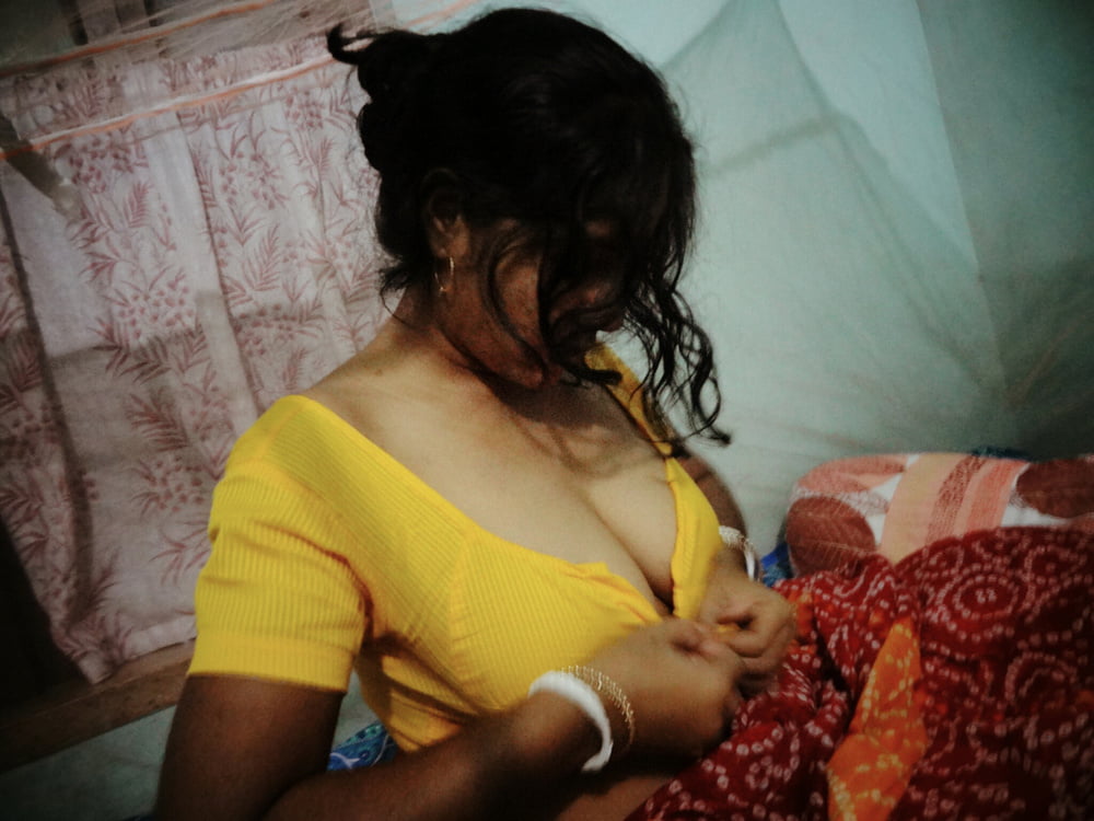 Indian Boudi Big boobs