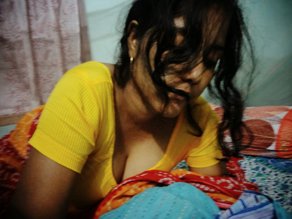 Indian Boudi Big boobs