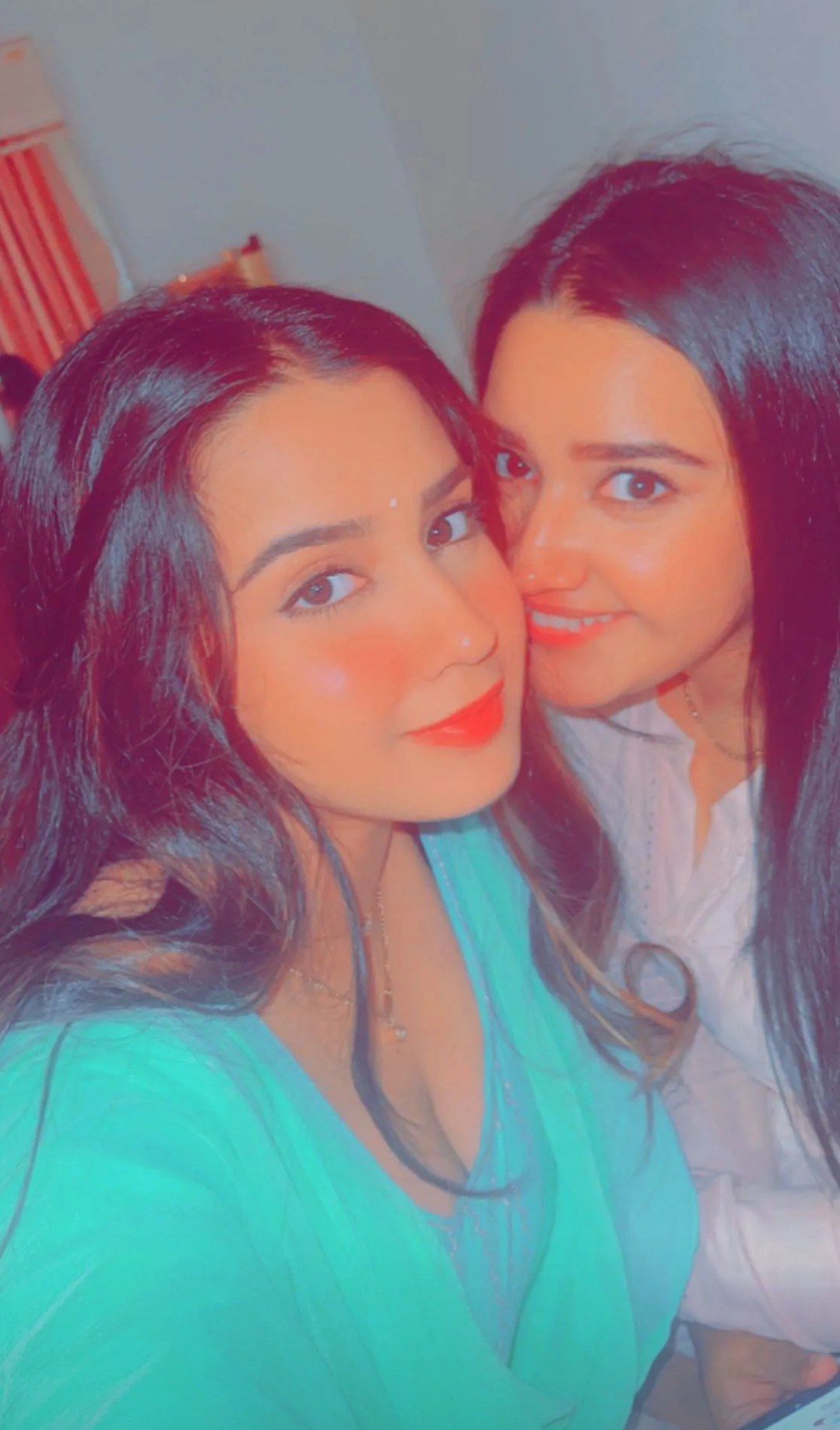 Exposing this desi whore Roshni